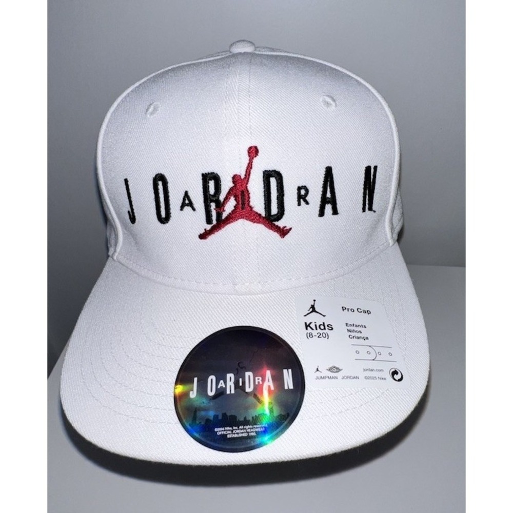 (8)Nike Air Jordan Kids Hat White Snapback Cap Jumpman  Boys Logo Size 8-20
